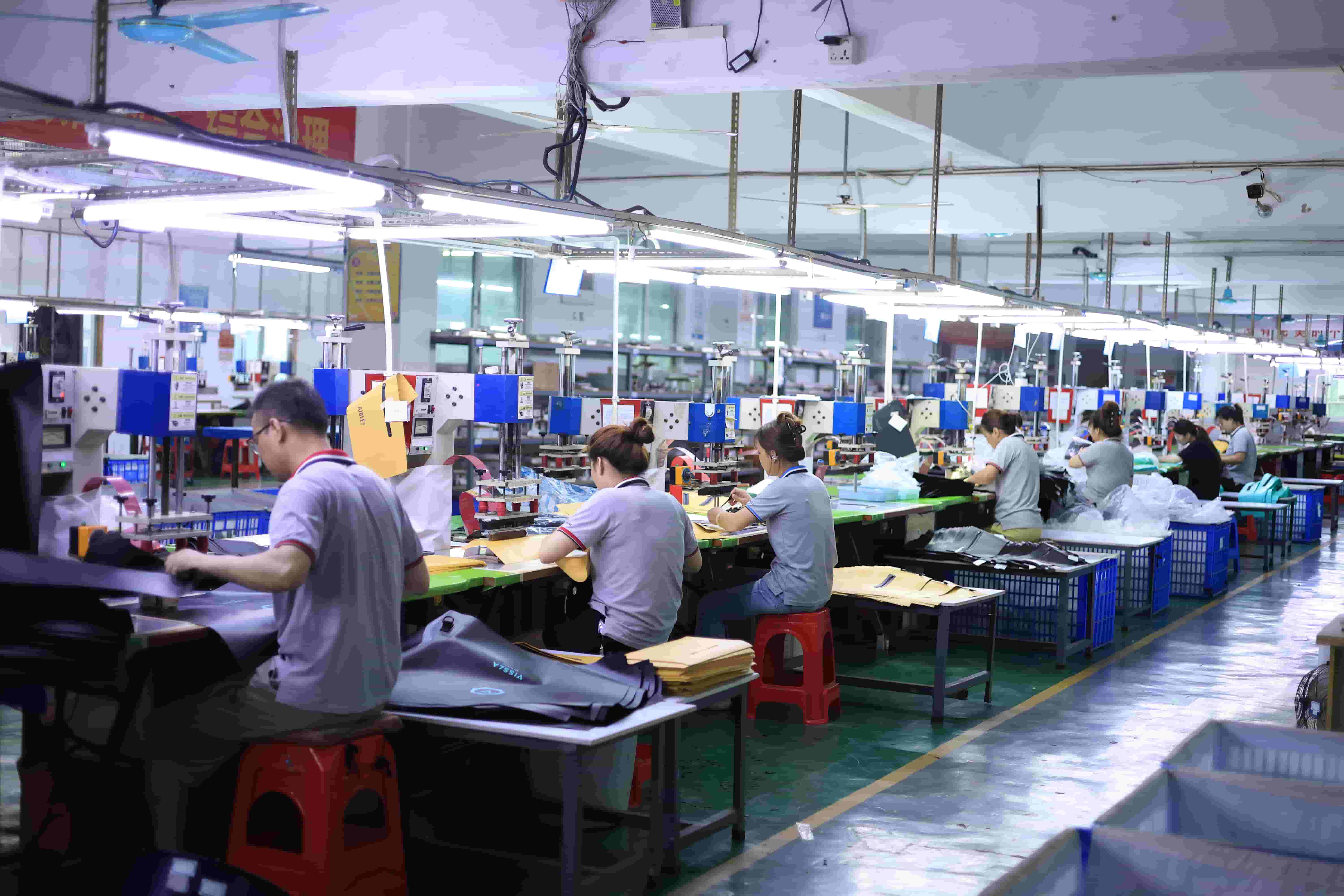 Fabrikant van waterdichte tassen in China: complete OEM-gids